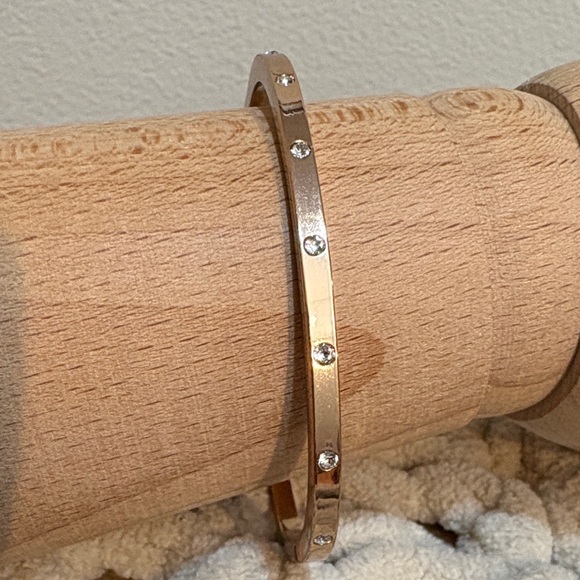 Jewelry - Elegant Gold Bangle with Crystals
